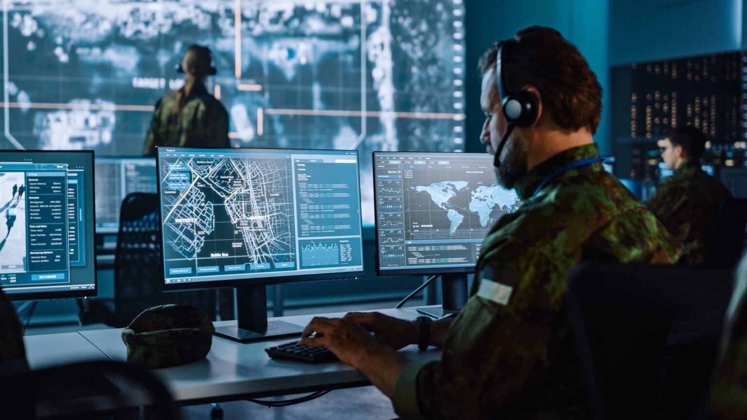 Decrypting Cybersecurity in the Netherlands