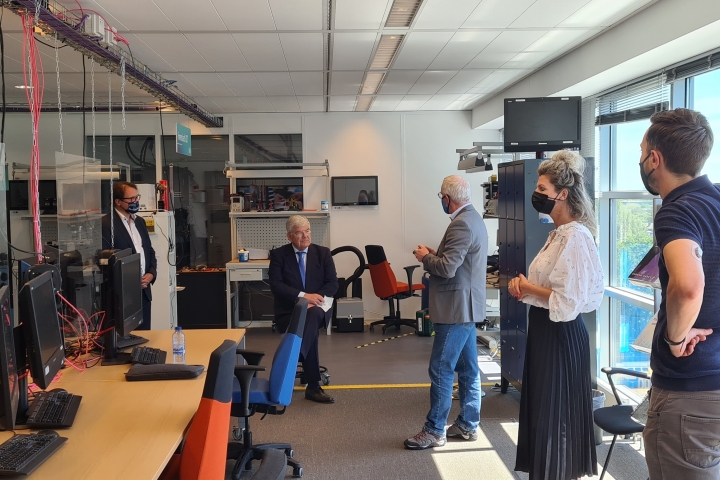 Mayor of The Hague Visits HSD Campus