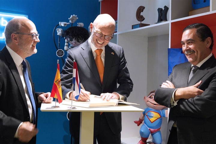 Spanish-Dutch Collaboration: Dutch Ambassador to Spain Visits S2 Grupo