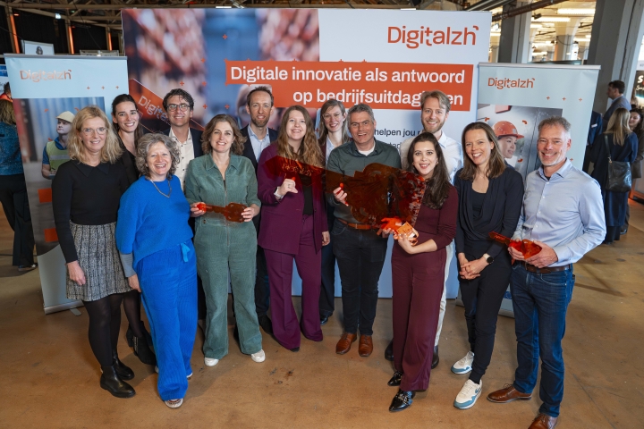 Digitalzh 2.0: Supporting Industrial SMEs in Safe and Scalable Digitalisation