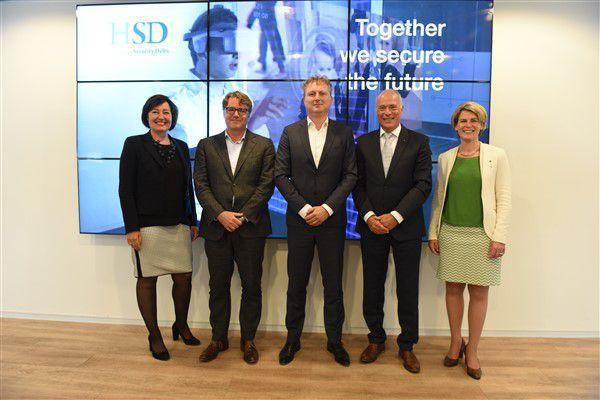 Three new Premium Partners EY, Aon and Statistics Netherlands (CBS) Connect to the HSD Community during the HSD Campus Lunch